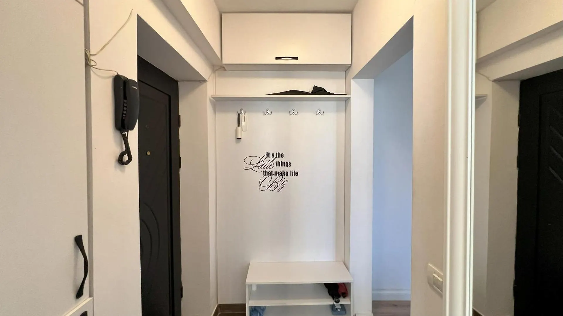 Apartment Lazy'S Haven - Chic Central Escape In Bucharest Romania