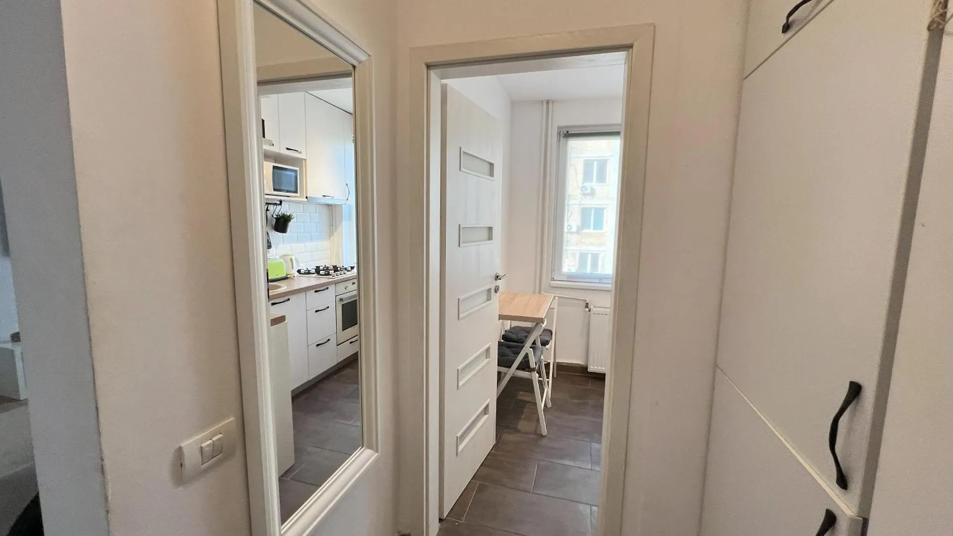 Lazy'S Haven - Chic Central Escape In Bucharest